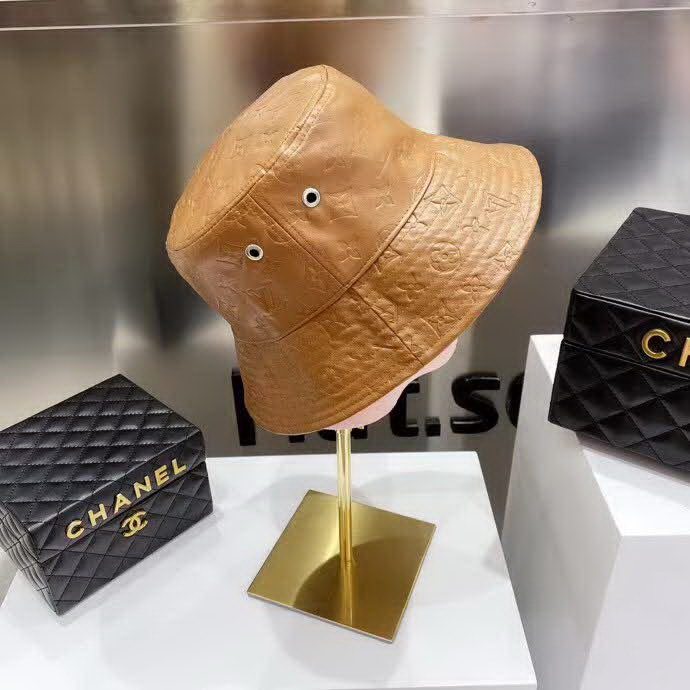 20冬季最新专柜款-路易威登LV新款麂皮绒拼皮绒双面压花皮革渔夫帽，超显质感