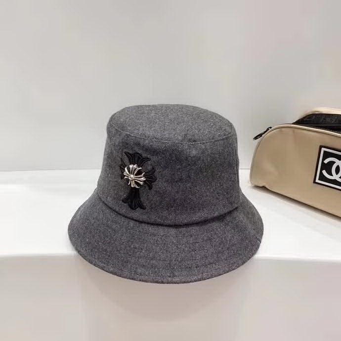 20冬季最新专柜款-ChromeHearts20秋冬新款羊毛呢子皮标十字架，个性街头朋克风，神秘复古十字架，帅气！帽型超正！精品刺绣皮边，妥妥的高级风！