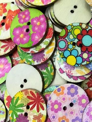 Vintage Round Printed Wooden Buttons for DIY Craft