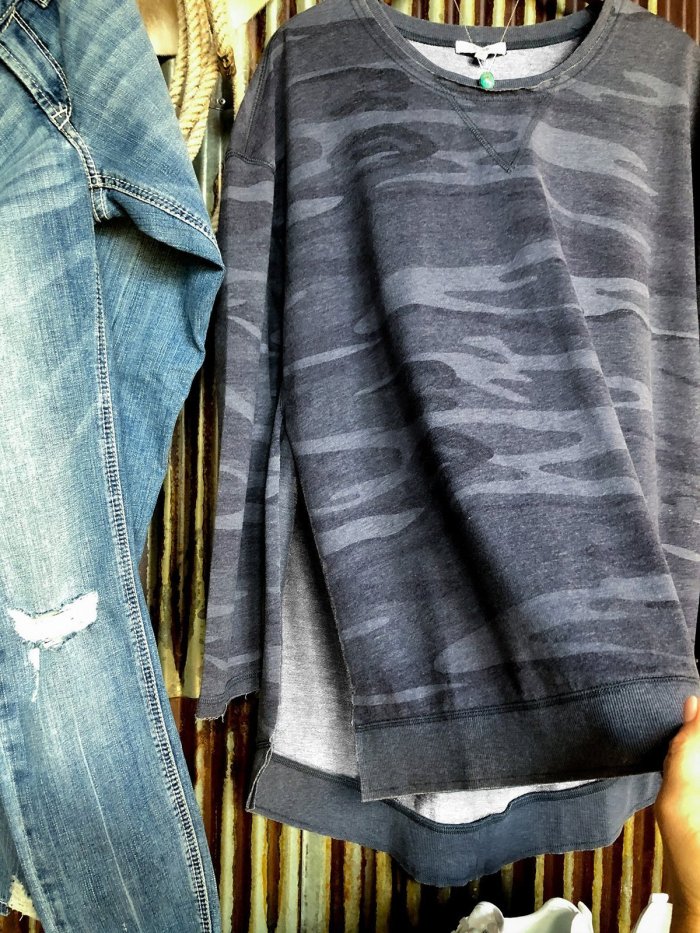 Casual Round Neck Camo Long Sleeve T-shirt Tops