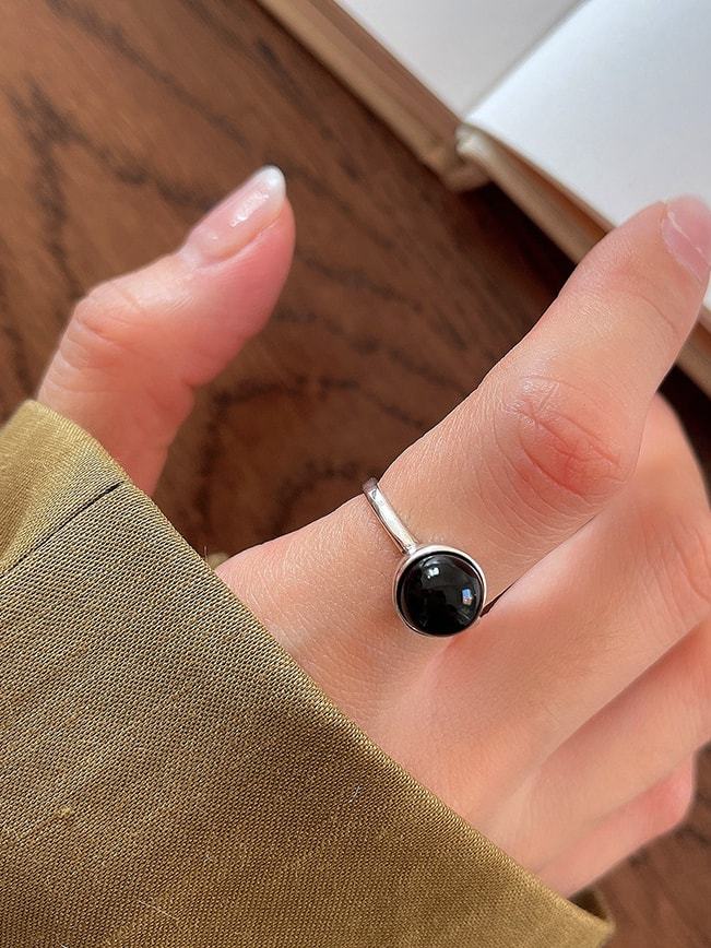 925 Sterling Silver Carnelian Irregular Vintage Band Ring
