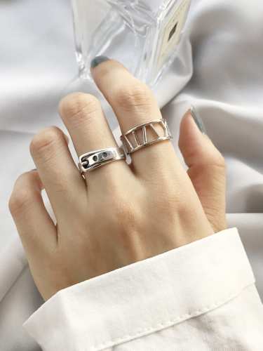 925 Sterling Silver Hollow Irregular Vintage Free Size Midi Ring