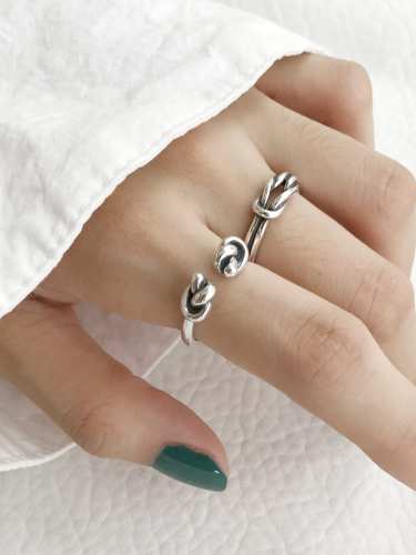 925 Sterling Silver Vintage  Bold Double Knot Free Size Midi Ring