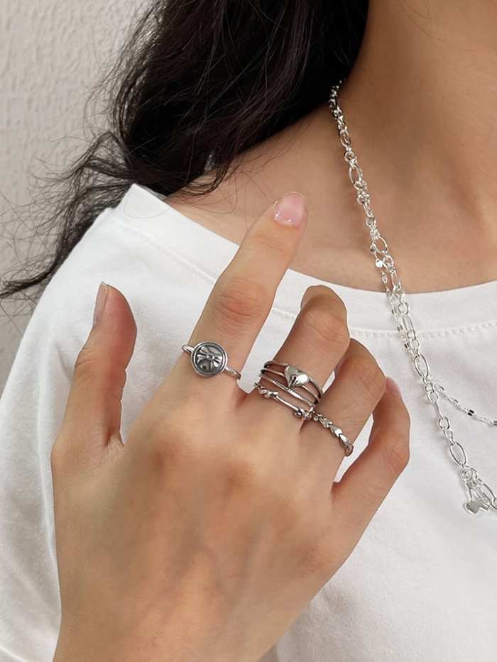 925 Sterling Silver Irregular Vintage Band Ring