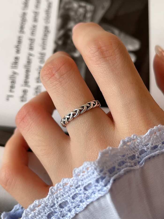 925 Sterling Silver Irregular Vintage Band Ring