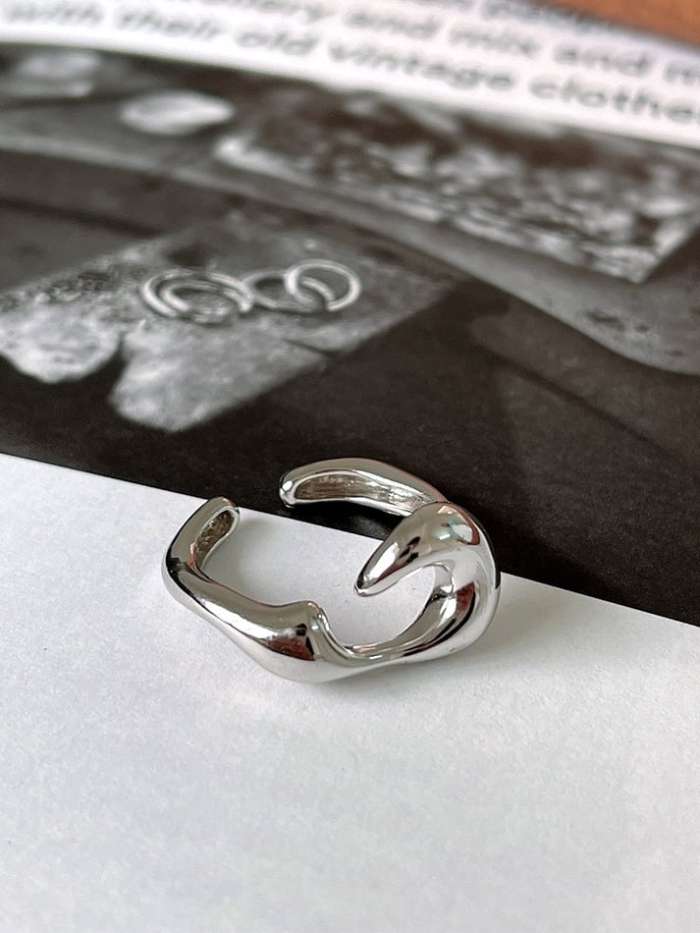 925 Sterling Silver Irregular Vintage Band Ring