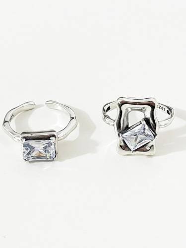 925 Sterling Silver Glass Stone Geometric Vintage Band Ring