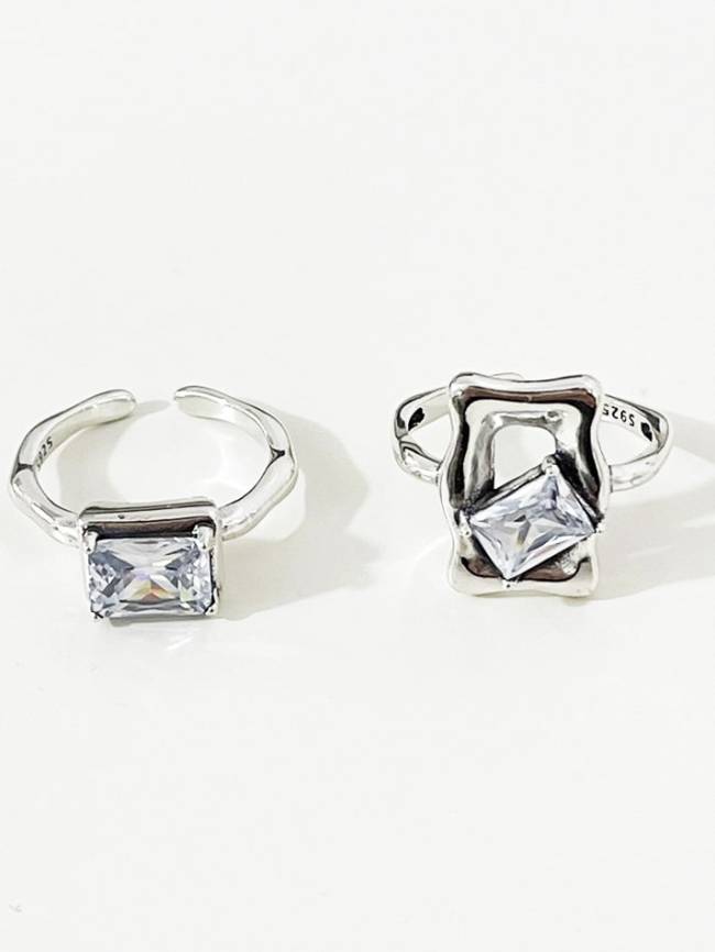 925 Sterling Silver Glass Stone Geometric Vintage Band Ring