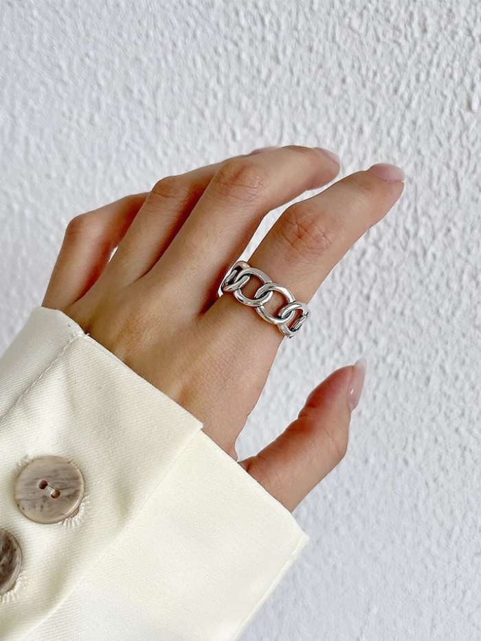 925 Sterling Silver Hollow Irregular Vintage Band Ring