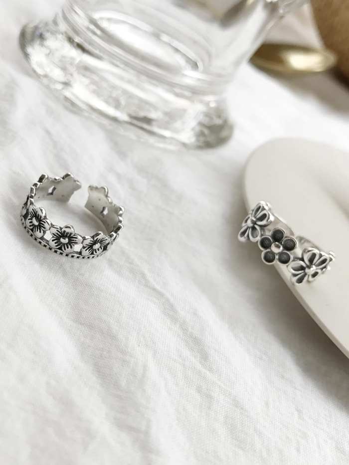 925 Sterling Silver Chrysanthemum Flower Vintage  Free Size Midi Ring