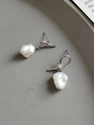 925 Sterling Silver Imitation Pearl White Irregular Vintage Knotted Earrings
