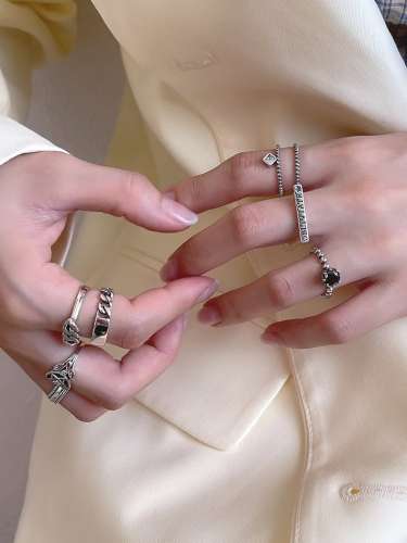 925 Sterling Silver Hollow Geometric Vintage Band Ring