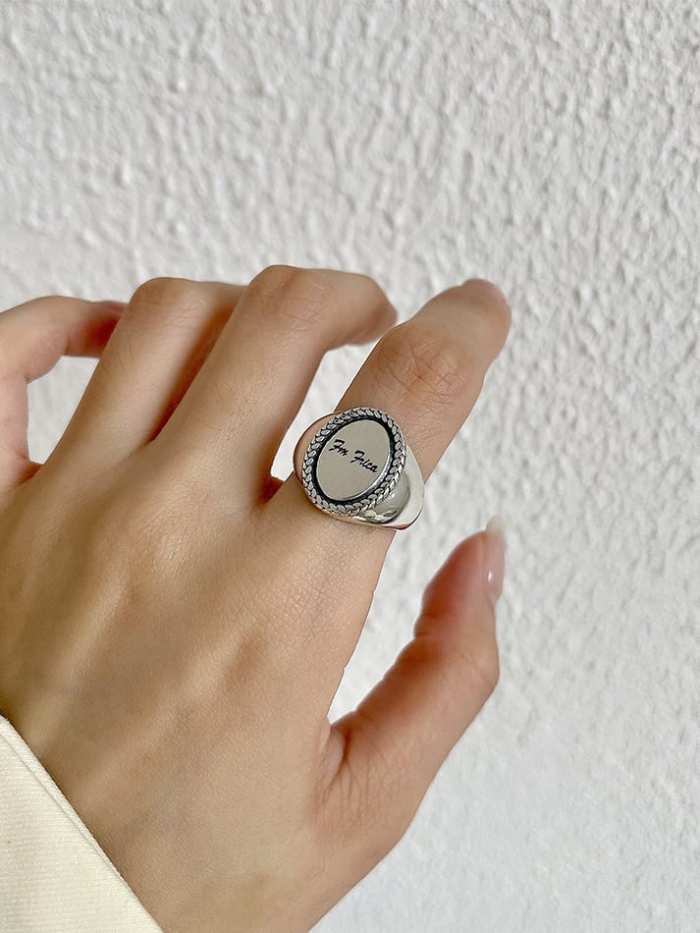 925 Sterling Silver Hollow Irregular Vintage Band Ring