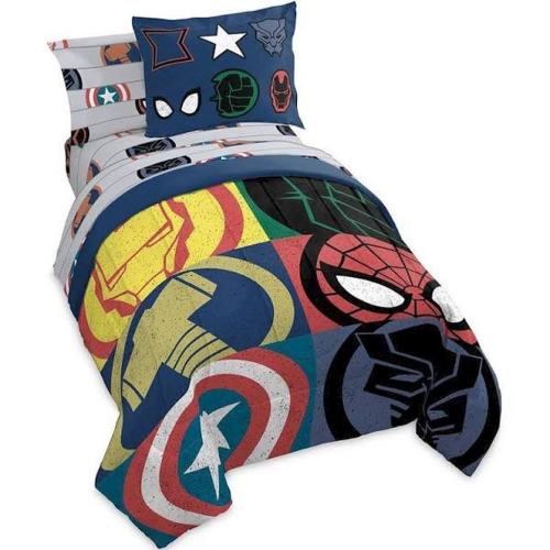 BBB27648849 Jay Franco Marvel Avengers Emblems 7 Piece Queen Bed Set
