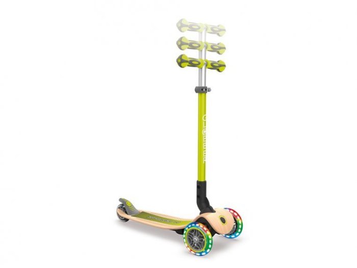 3-Wheel Foldable Light-Up Kid Scooter