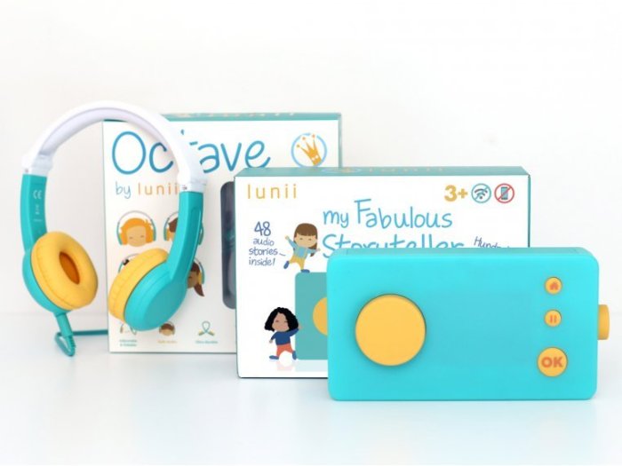 Kid's Audio Storyteller & Headphones Set