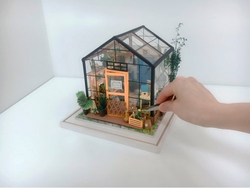 DIY Miniature Dollhouse Kits