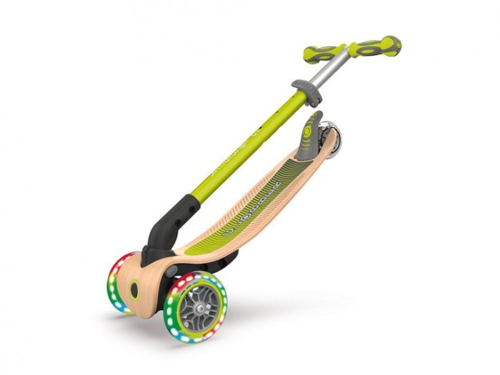3-Wheel Foldable Light-Up Kid Scooter