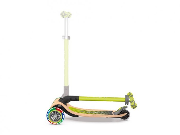 3-Wheel Foldable Light-Up Kid Scooter