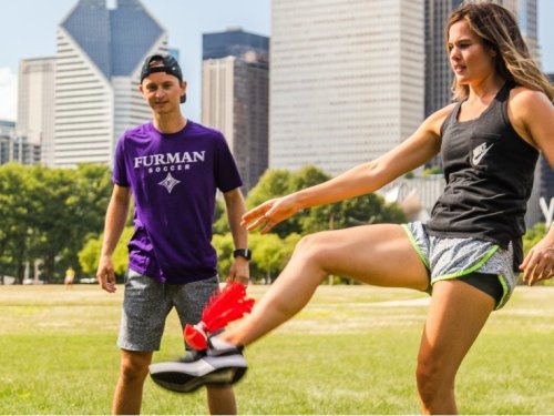 Kicking & Juggling Trainer Birdie