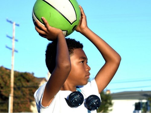 Kid' Wearable Hands Free Fan