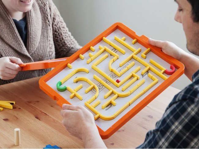 Fast-Paced Puzzle Game
