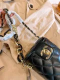 CHANEL  LB5412005020135  size: 16x13cm