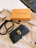 LOUIS VUITTON  LB0012005020113  size: 18cm