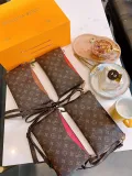 LOUIS VUITTON  LB0012005020107  size: 20cm