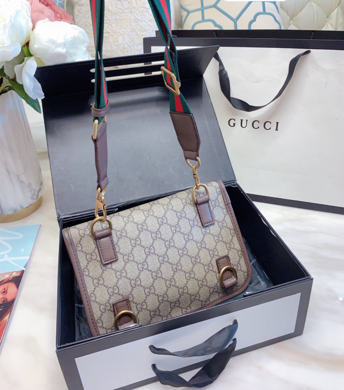 GUCCI  LB0312005030026  size: 24x17cm