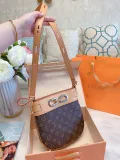 LOUIS VUITTON  LB0712005030059  size: 20cm