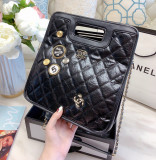 CHANEL  LB5222005030056  size: 29x26cm