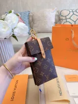 LOUIS VUITTON  LB5412005030100  size: 10x20cm