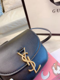 YSL  LB5412005030083  size: 18cm/15cm
