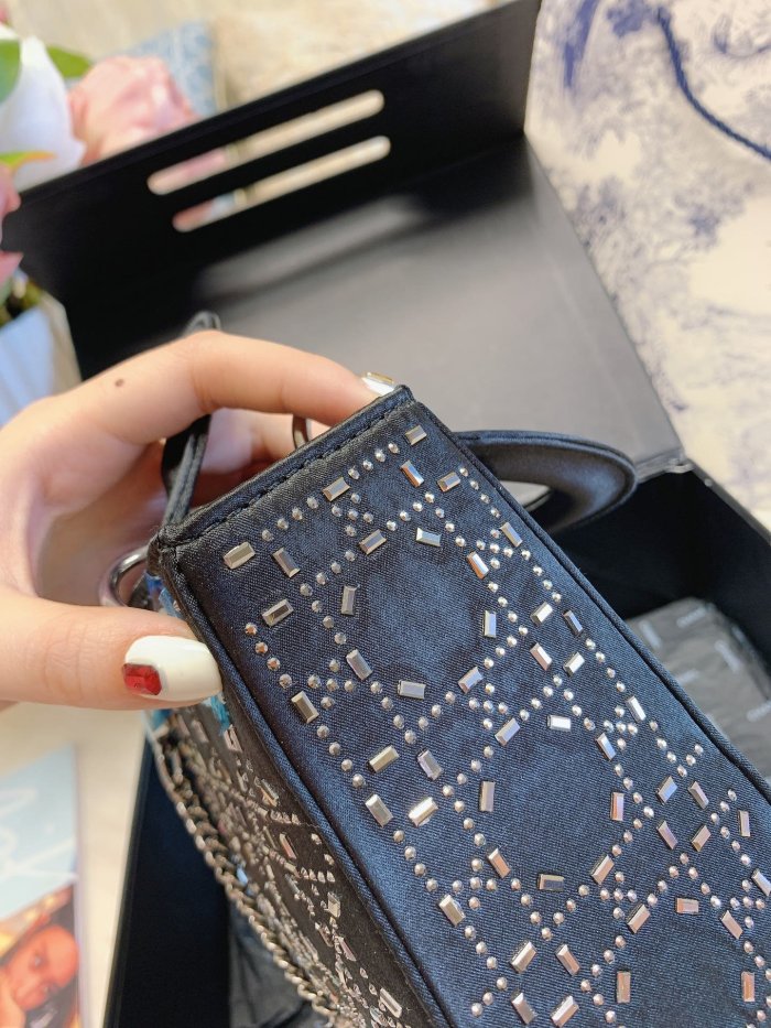 DIOR  LB5812005030039  size: 17cm