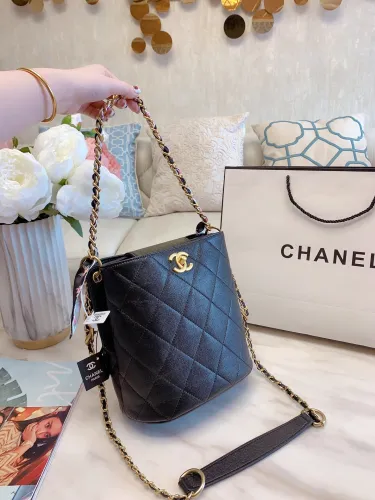 CHANEL  LB0812005030095  size: 22cm