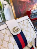GUCCI  LB5412005020143  size: 23x15cm