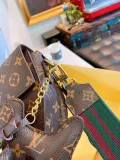 LOUIS VUITTON  LB5412005020121  size: 22cm