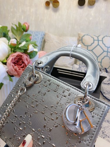 DIOR  LB5812005030038  size: 17cm