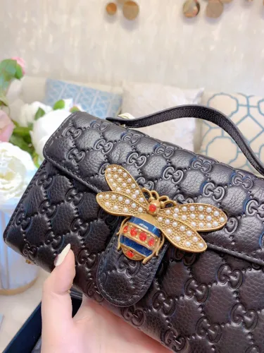 GUCCI  LB0022005030079  size: 22cm
