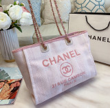 CHANEL  LB5122005030062  size: 35x26cm