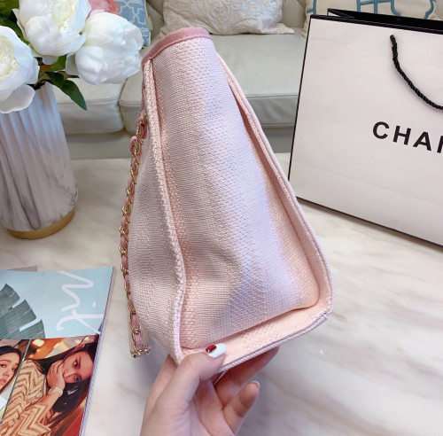 CHANEL  LB5122005030062  size: 35x26cm