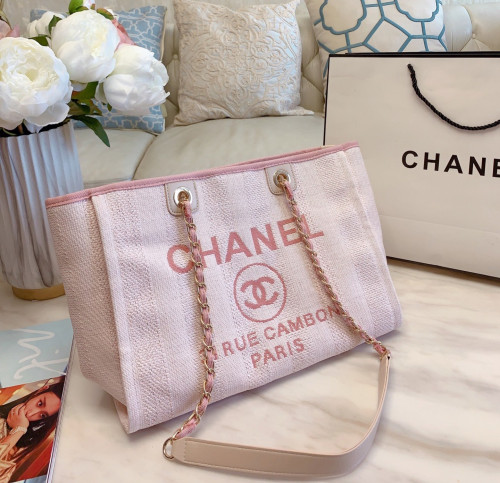 CHANEL  LB5122005030062  size: 35x26cm