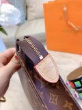 LOUIS VUITTON  LB0412005030075  size: 25x20cm