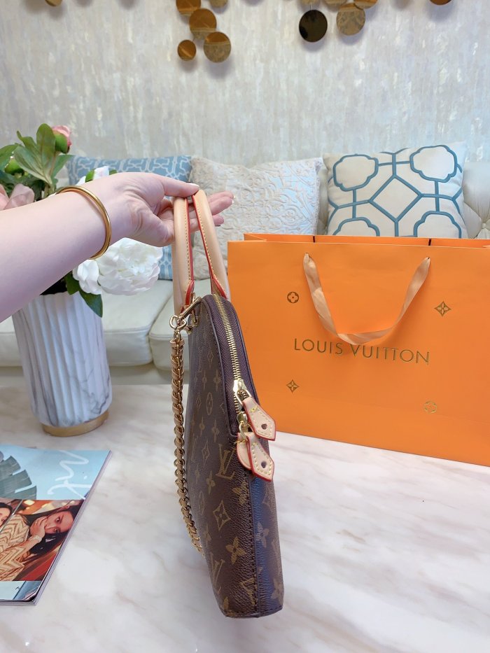 LOUIS VUITTON  LB5612005030027  size: 27cm