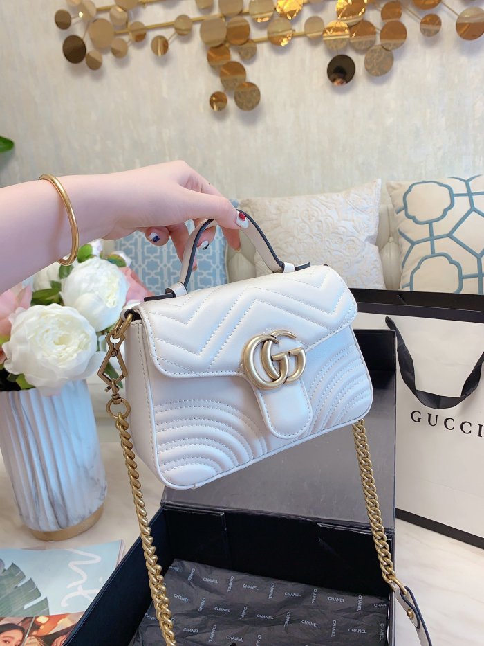 GUCCI  LB5812005030091  size: 22cm