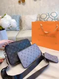 LOUIS VUITTON  LB5612005030067  size: 28cm