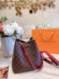 LOUIS VUITTON  LB0812005030072  size: 26x22x27cm