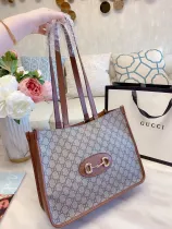 GUCCI  LB5512005030047  size: 34x26cm