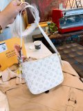 LOUIS VUITTON  LB0212005020116  size: 20cm